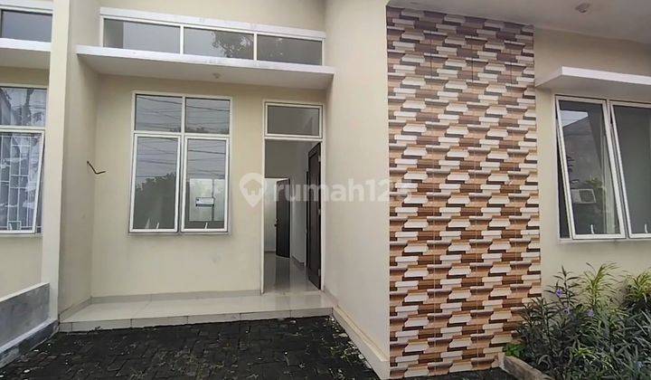 Rumah Siap Huni Lokasi Strategis di Pancoran Mas Depok 2