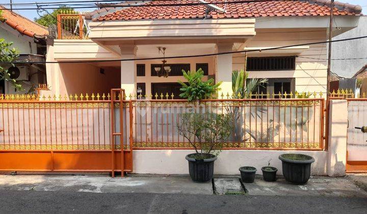 Rumah Sewa Rawamangun 1,5 Lantai Siap Huni 1