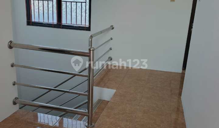 For Rent Johar new 2.5-story house Central Jakarta 2