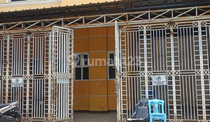 Jual rumah lokasi jakarta pusat, cocok untuk usaha strategis dekat kemayoran, cempaka baru, Serdang  2