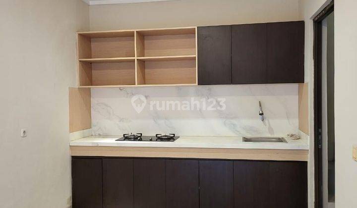 Rumah 2 Lantai Siap Huni Disewakan di Jatinegara Premier Riviera  1