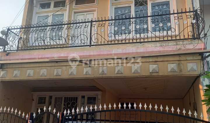 Disewa Rumah di Rawamangun Pulo asem Siap Huni 2.5 lantai Disewa Rumah di Rawamangun Pulo asem Siap Huni 2.5 lantai