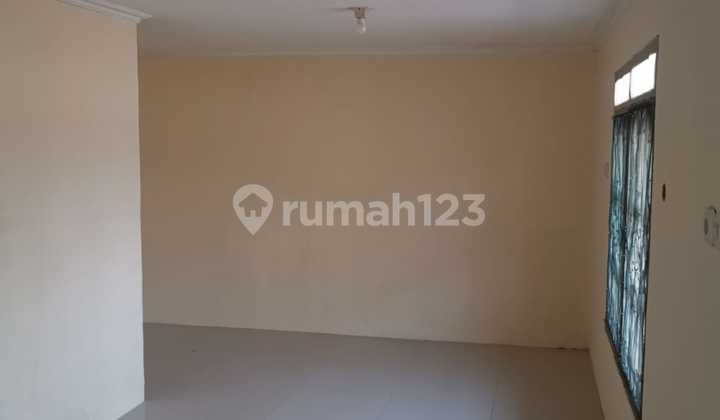 For Rent House Comfortable Neighborhood In Cipinang East Jakarta