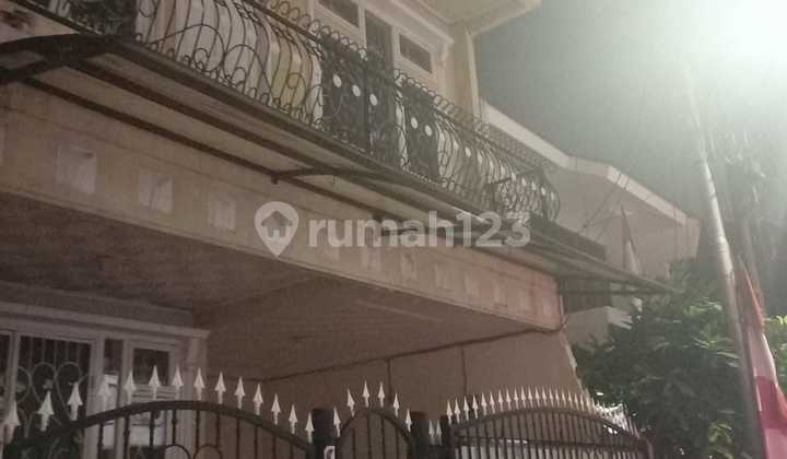 Disewa Rumah di Rawamangun Pulo asem Siap Huni 2.5 lantai 2