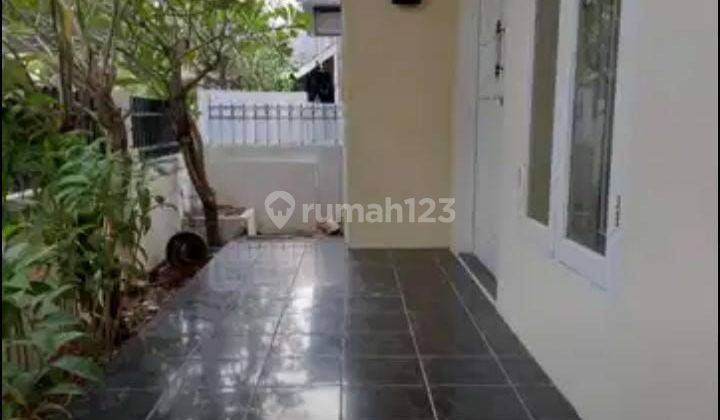 Disewakan Rumah 2 Lantai Bagus SHM Di Raeamangun Jakarta Timur 2