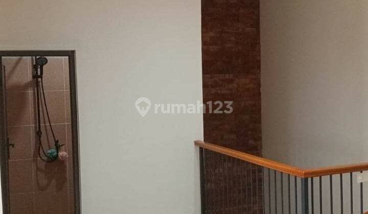 Dijual Cepat Rumah Modern Jatinegara Jakarta Timur  2