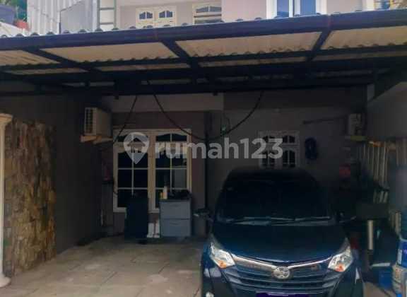 Di Sewakan Ruma Second Siap Huni di Kayu Putih, Aman, Nyaman dan Bebas Banjir Di Sewakan Ruma Second Siap Huni di Kayu Putih, Aman, Nyaman dan Bebas Banjir