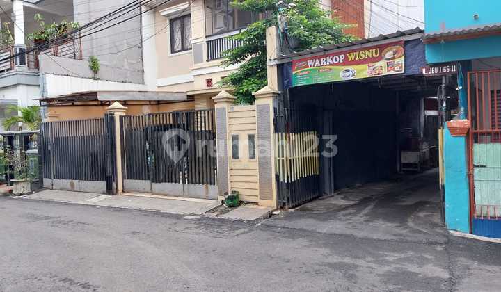 For Rent House in Johar Baru Central JAKARTA