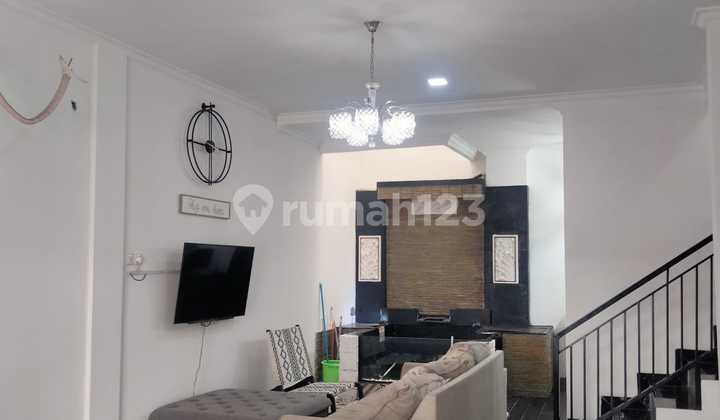 For Rent Furnished House in Condet Kramat Jati, Pondok Dukuh Indah 2