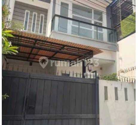 For Rent Beautiful House in Kayu Putih