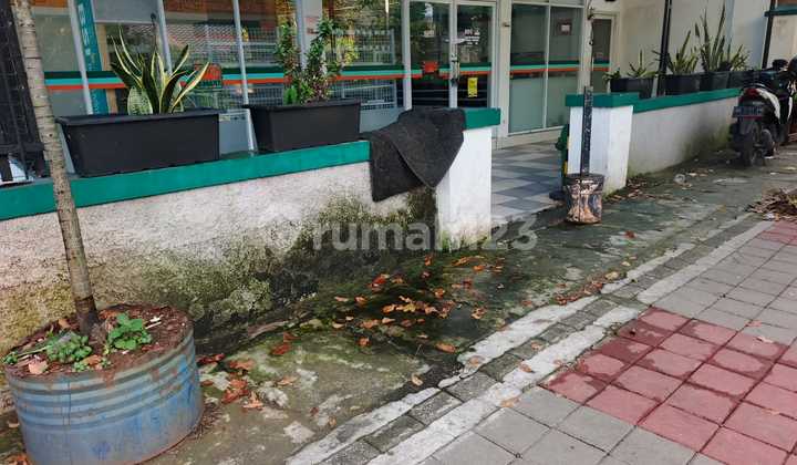 For Rent 1-Story Shop House Ex-Minimarket in Rawamangun, East Jakarta 1
