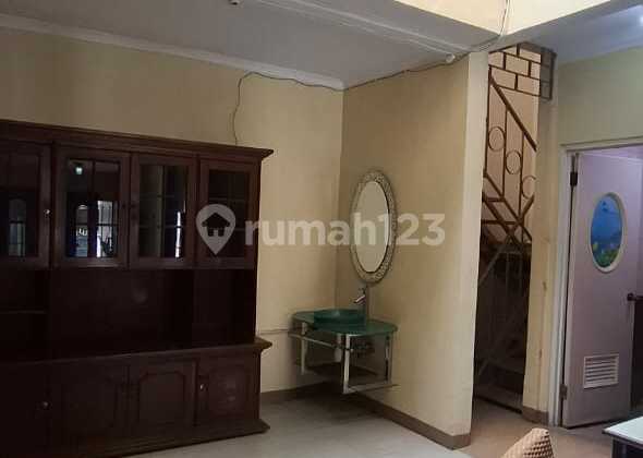 Disewakan Rumah Di Kayu Putih Siap Huni  2