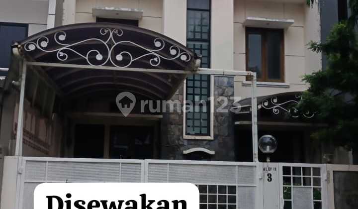 Disewakan Rumah di Kelapa Gading Jakarta Utara Semi Furnished
