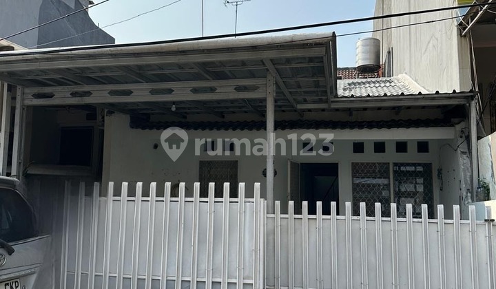 Disewa Rumah sewa di Kelapa Gading Hibrida .. Disewa Rumah sewa di Kelapa Gading Hibrida ..