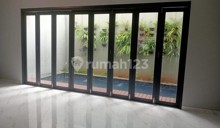 For rent home office in Tulodong, South Jakarta, suitable for office use. For rent home office in Tulodong, South Jakarta, suitable for office use.