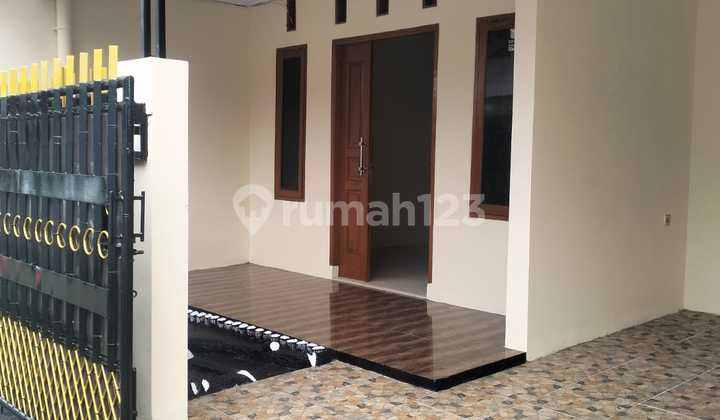 Di Sewakan Rumah di Kayu Putih Jakarta Timur Siap Huni Minimalis