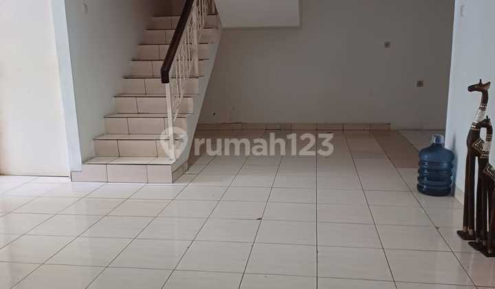 For Rent Semi Furnished House in Gading Arcadia 2