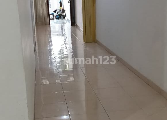 Rumah Disewakan di Salemba Jakarta Pusat Lokasi Pinggir