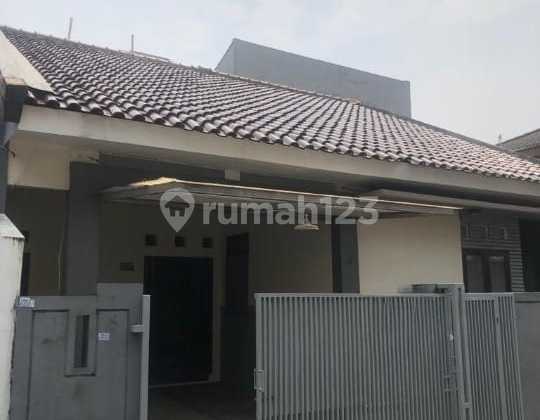 Disewakan Rumah di Rawamangun Minimalis Siap huni Disewakan Rumah di Rawamangun Minimalis Siap huni