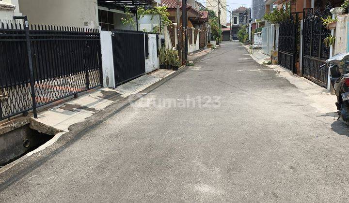 Rumah Baru 2 Lantai Furnish Rawamangun Dekat Mall 2