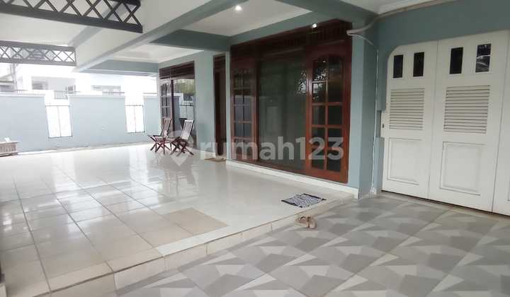 Disewakan Rumah 2 Lantai Siap Huni di Kayu Putih di Hoek Disewakan Rumah 2 Lantai Siap Huni di Kayu Putih di Hoek