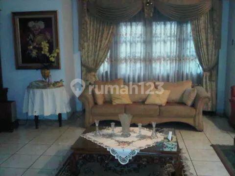 For Sale Spacious Cheap House Jl. Kayumas Utara Kav 2