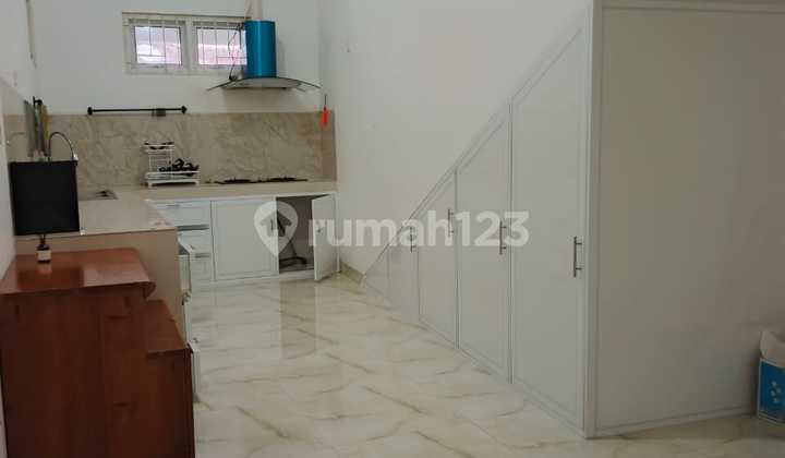 Disewakan Rumah Cantik di Kayu Putih Jakarta Timur 2