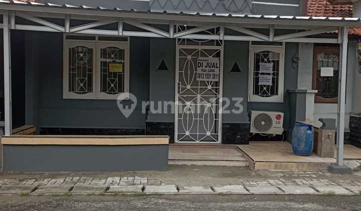 Rumah Bagus Taman Ubud Permai Lippo Karawaci Tangerang Rumah Bagus Taman Ubud Permai Lippo Karawaci Tangerang