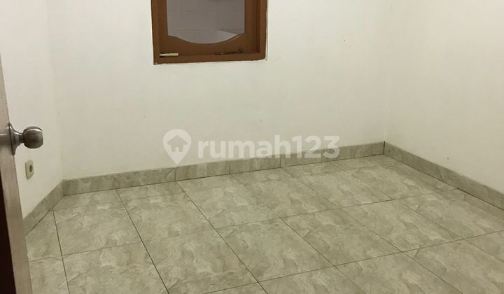 2-Story House in Taman Ubud Permai, Lippo Karawaci, Tangerang 2