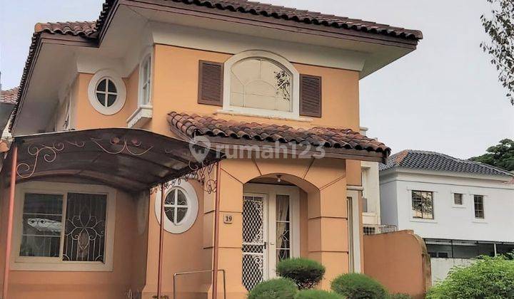 Rumah 2 Lantai Taman Diponegoro di Lippo Karawaci Tangerang 1