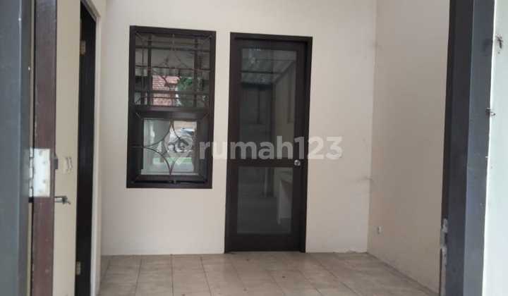 East Ubud Garden Cluster House in Lippo Karawaci Tangerang Rw 2