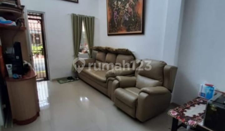 Beautiful 2-Story Fully Furnished House in Taman Ubud, Lippo Karawaci, Tangerang 2