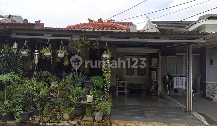 Rumah Rapi Taman Ubud Cendana Lippo Karawaci Tangerang 1