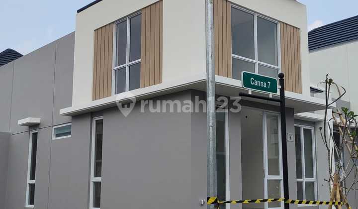 Dijual Rumah Bagus Paramount Petals Cluster Canna Tangerang  2