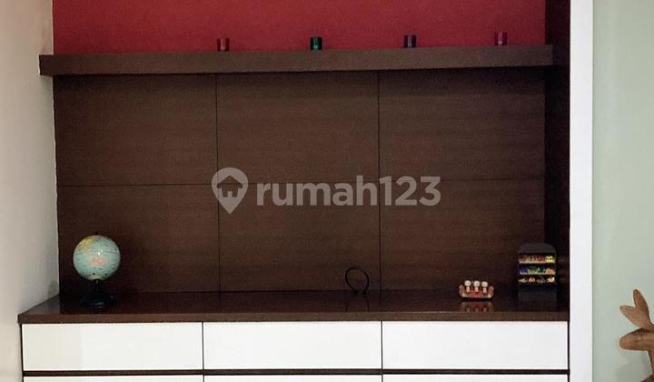 Hokaido Garden House in Karawaci is neat and well-maintained, negotiable until deal. 2