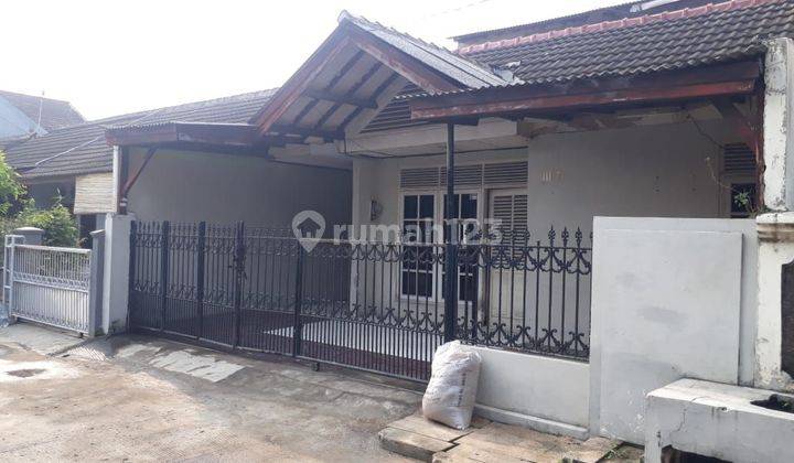 Rumah dalam Komplek Departemen Penerangan Cibubur Jaktim - Depok 1