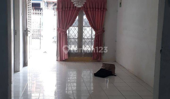 Rumah Adem Dalam Komplek Deppen Cibubur