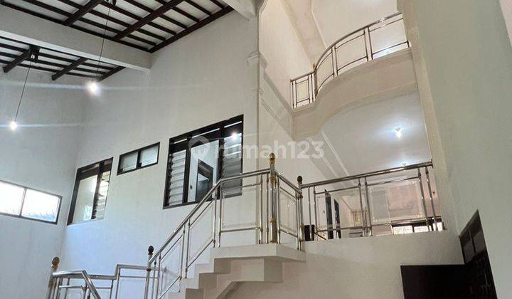  Rumah  Kontrakan Furnished Bagus di Budi Indah, Setiabudi 2