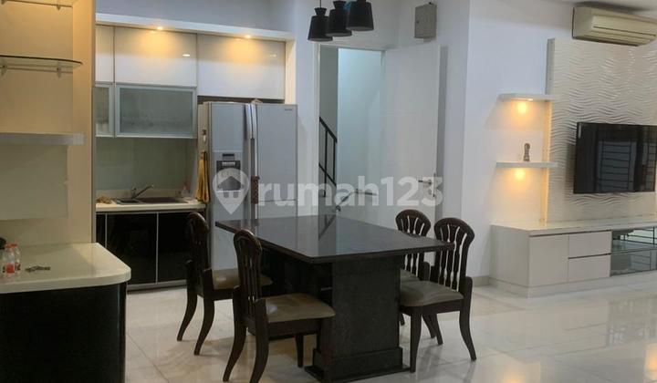Spacious luxurious house near JNY BSD school newly renovated 2