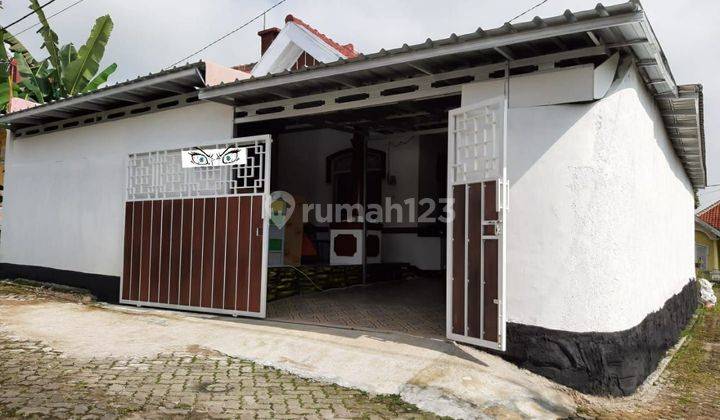 Dijual Rumah Villa Hook di Villa Area Cipanas 1