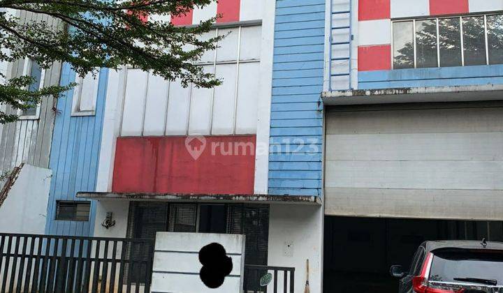 Gudang Gandeng 2 Unit Strategis Luas di Taman Tekno Bsd City 1
