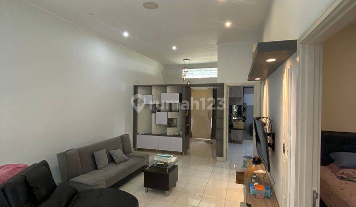 Rumah Bagus Semifurnish SHM di Cluster Fedora Suvarna Sutera 2