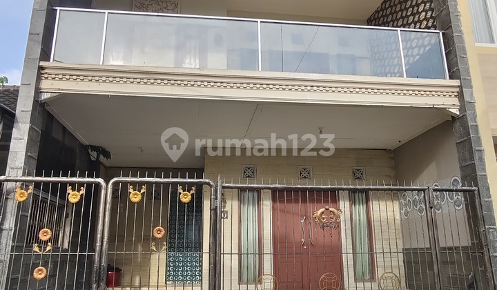 Rumah 2 ½ Lantai Bagus Siap Huni Modern Harga Sangat Terjangkau Lokasi Sangat Strategis 2
