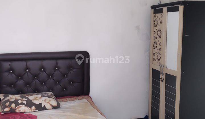 Hunian rumah Kost cantik dan bagus lokasi sangat strategis  2