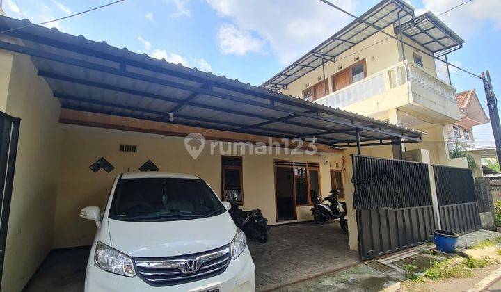 Rumah kost cantik dan bagus Siap Huni modern lokasi sangat strategis  1