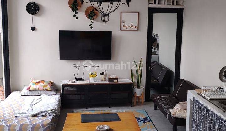 Rumah cantik dan bagus Siap Huni modern harga terjangkau murah  2