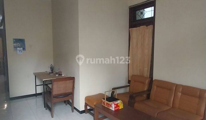 Rumah 1 ½ Lantai bagus & cantik siap huni modern harga terjangkau 2