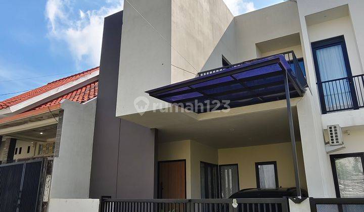 CEPAT RUMAH 2 LANTAI CANTIK DAN MODERN HARGA SANGAT TERJANGKAU 1