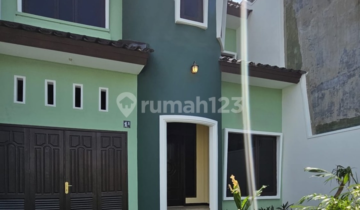 CEPAT RUMAH 2 LANTAI CANTIK & BAGUS MODERN ESTETIK HARGA SANGAT TERJANGKAU 2