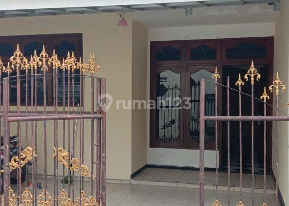 CEPAT RUMAH 2 LANTAI CANTIK & BAGUS HARGA SANGAT TERJANGKAU 1